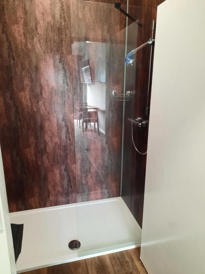 The Townhouse Accommodation ดัมฟรีส์ ภายนอก รูปภาพ